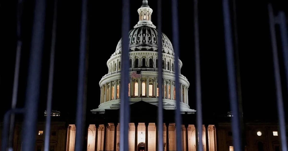 Weekly Bitumen Report: Sanctions Return, U.S. Government Shutdown: Which Direction Will Shape the Future of Market?