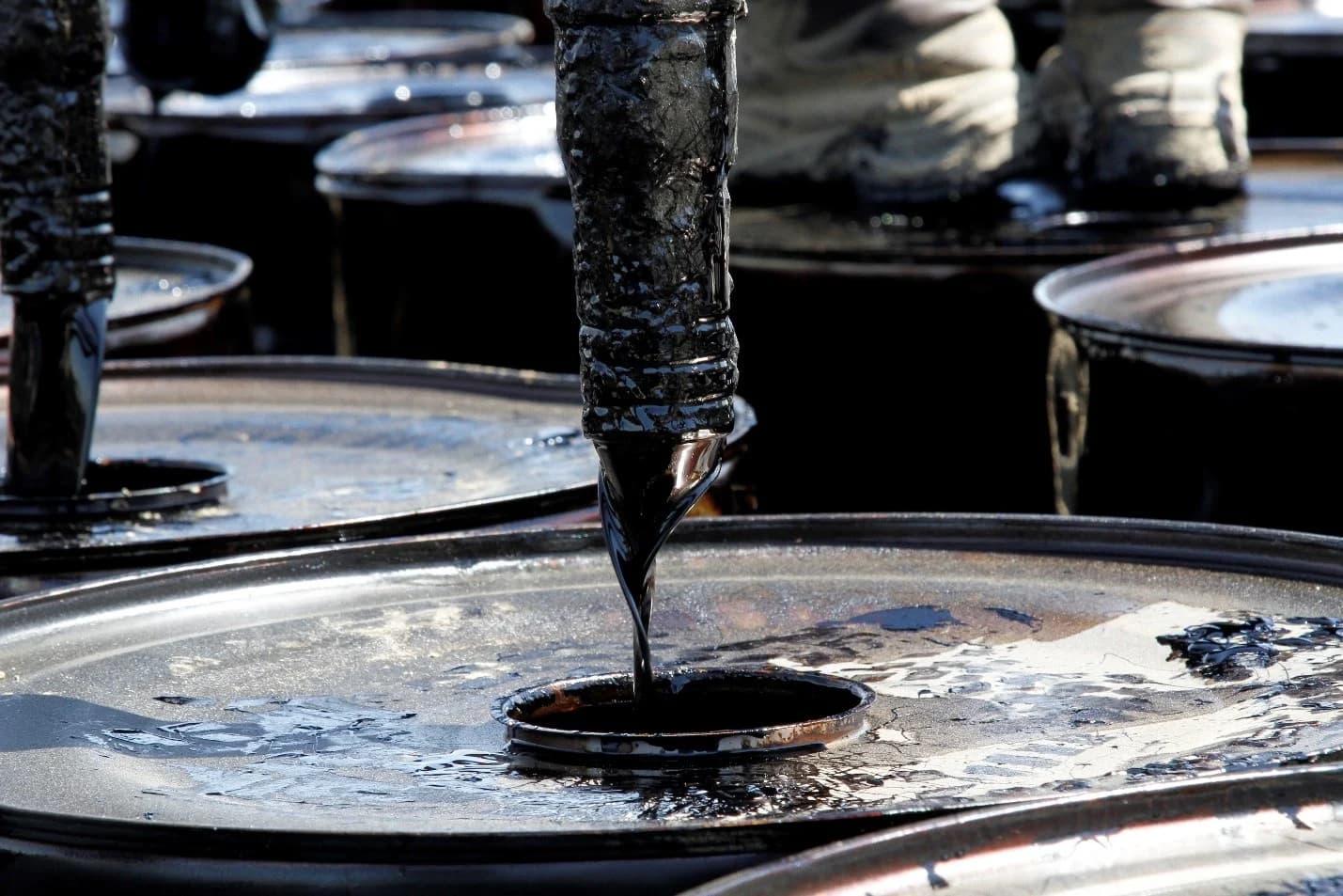Market is Anticipating Huge Changes by the Increase of Oil Price, Drop of USD Exchange Rate