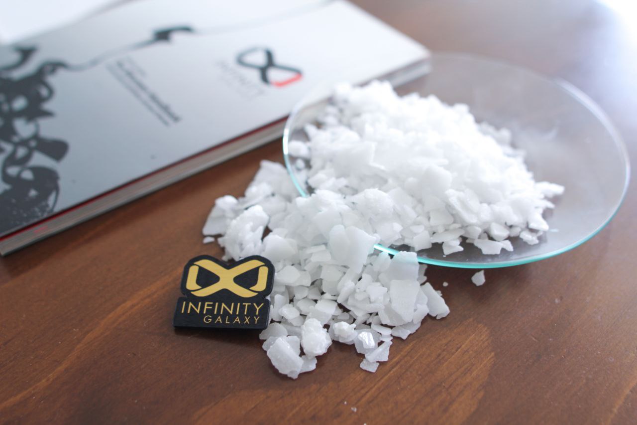 What Are the Types of Caustic Soda? Flakes, Pearl, Liquid - Infinity Galaxy